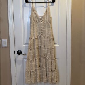 Storia Midi Beige Striped/Plaid Pattern Tiered Skirt V Neck Tank Dress Size M